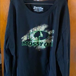 Long sleeve tee shirt